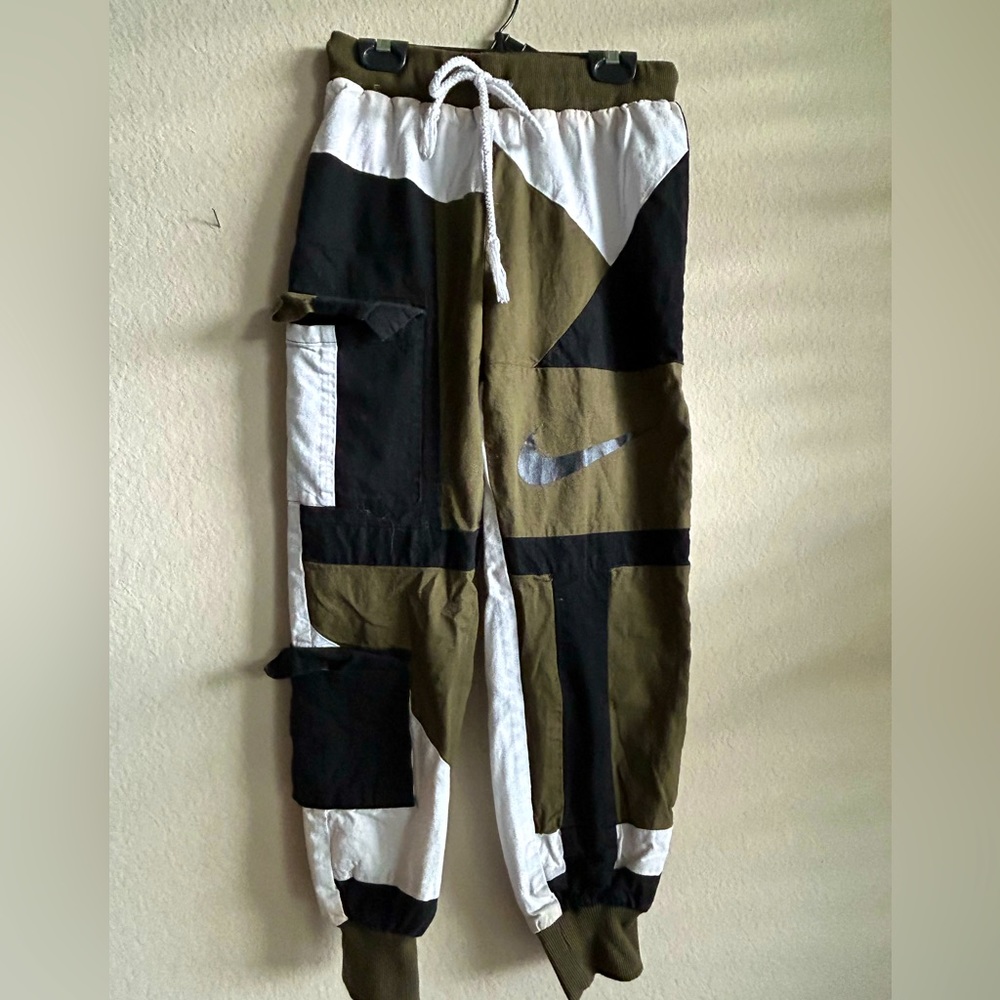 Nike Joggers